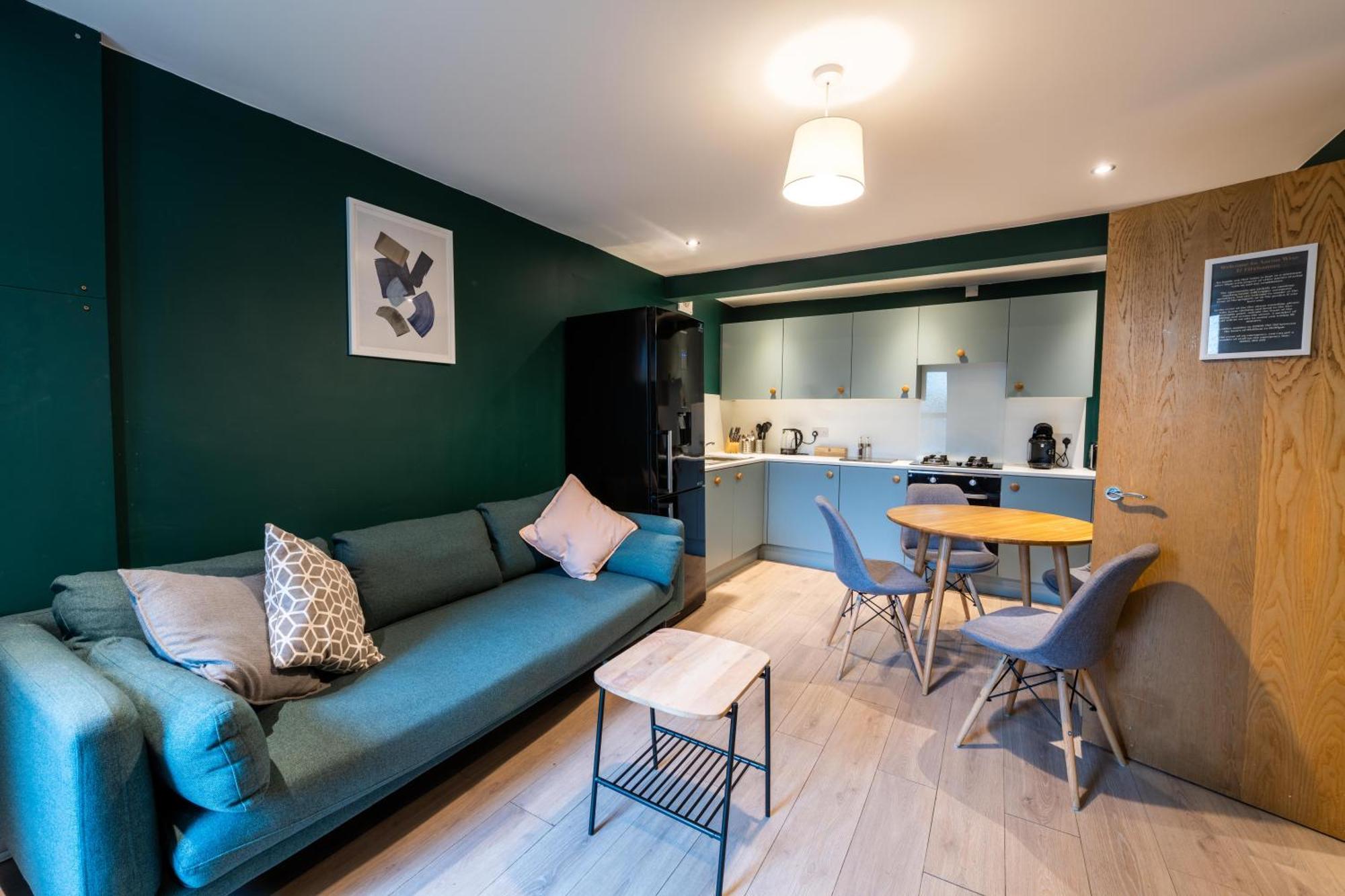 Aaron Wise - 17 Fitzhamon Apartments كارديف المظهر الخارجي الصورة